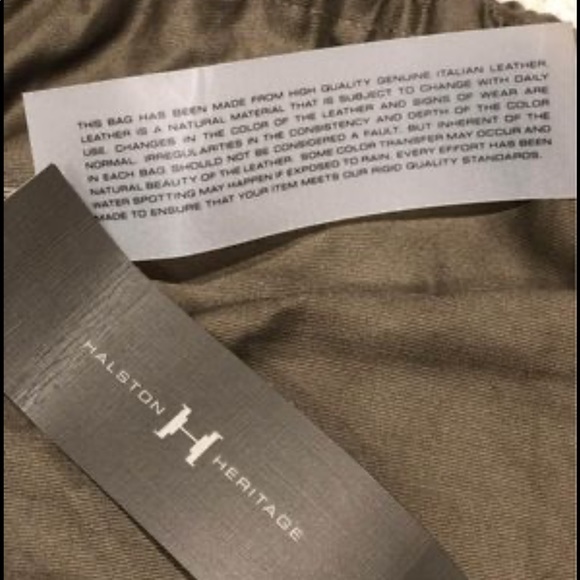 Halston 2n1 Shoulder Handbag & Clutch NWT - Picture 13 of 14